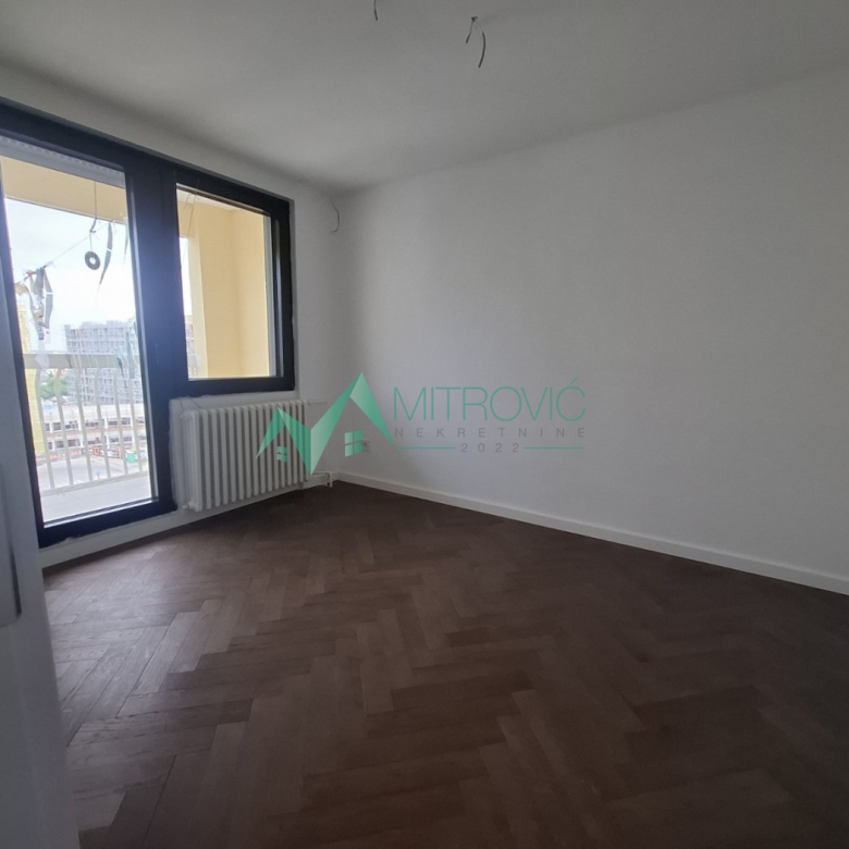Stan Prodaja Novi Sad  100 m2