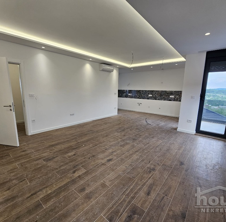 Stan Prodaja Novi Sad  98 m2