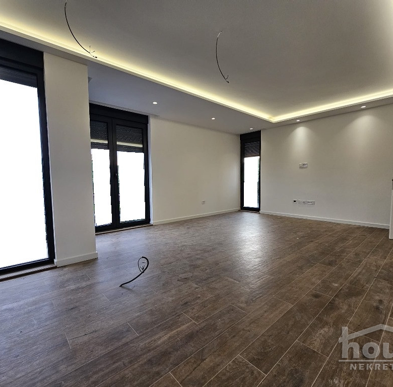 Stan Prodaja Novi Sad  98 m2