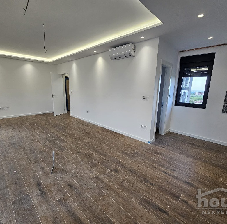 Stan Prodaja Novi Sad  98 m2