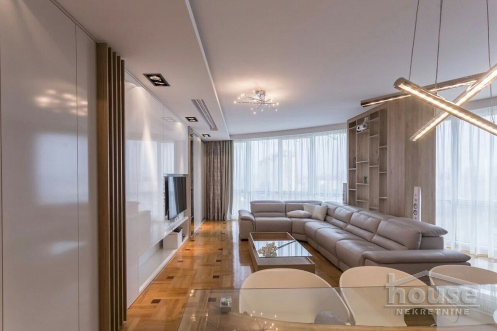 Stan Prodaja Novi Sad  120 m2