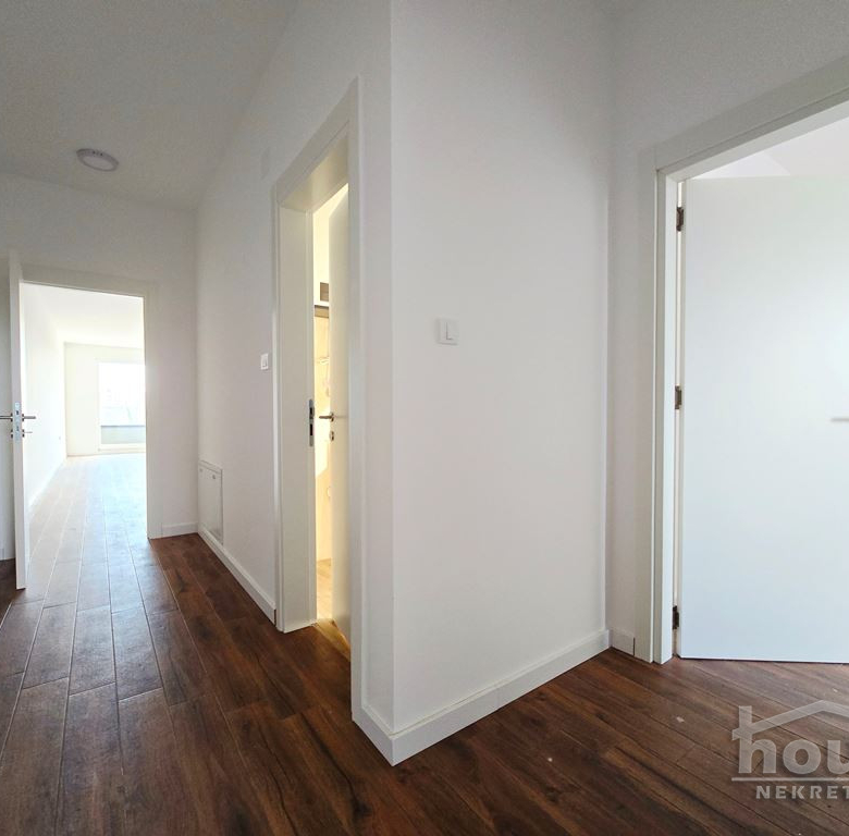 Stan Prodaja Novi Sad  110 m2
