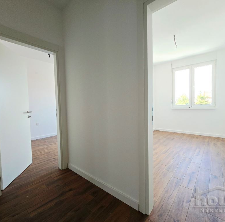 Stan Prodaja Novi Sad  110 m2