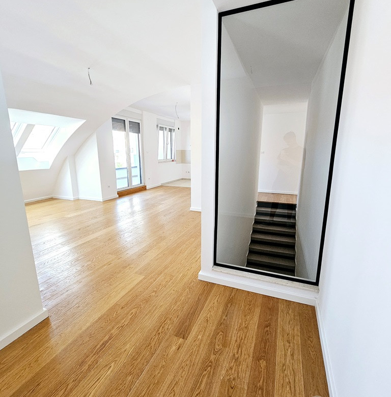 Stan Prodaja Novi Sad  104 m2