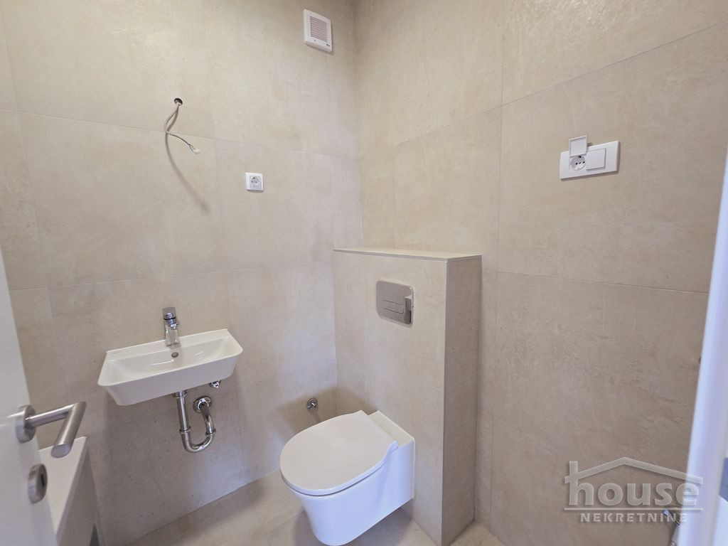 stanovi-4-po-karagaca-1098221-hcw9n Četvorosoban stan na prodaju, Petrovaradin, Novi Sad, 72m², 1. sprat, 155.750 €