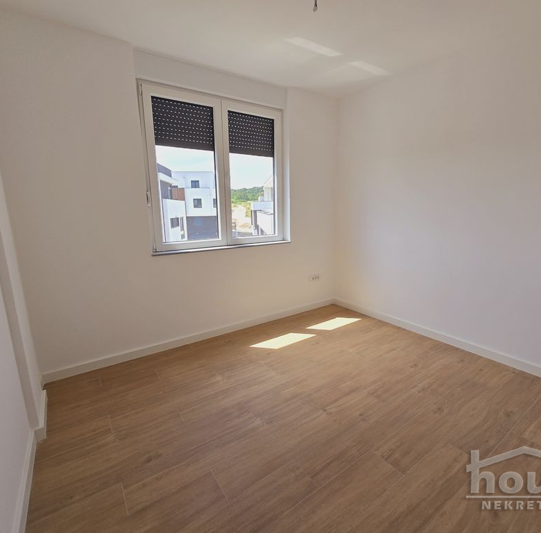 Stan Prodaja Novi Sad  72 m2