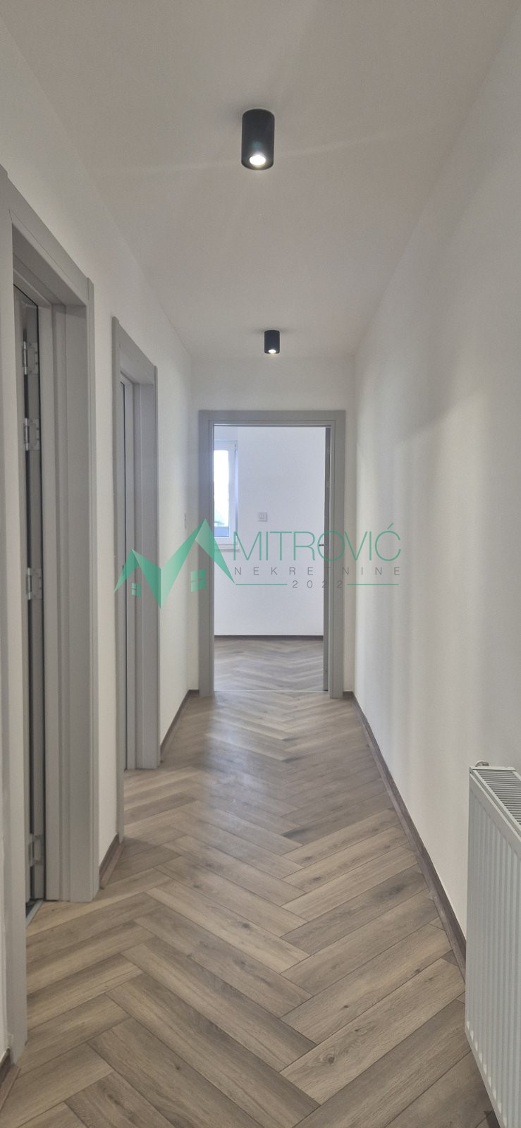 Četvorosoban stan na prodaju, Telep, Novi Sad, 96m², 265.280 €