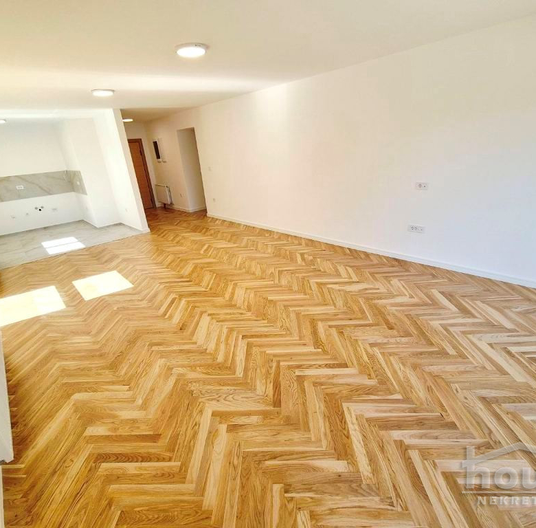 Stan Prodaja Novi Sad  101 m2