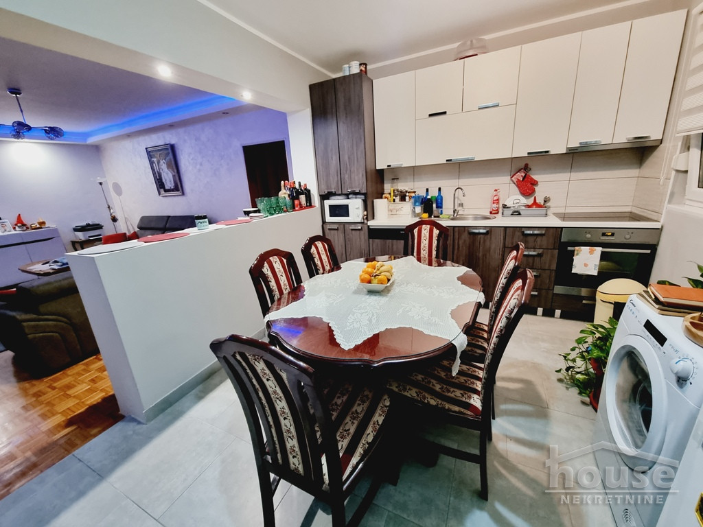 Stan Prodaja Novi Sad  95 m2