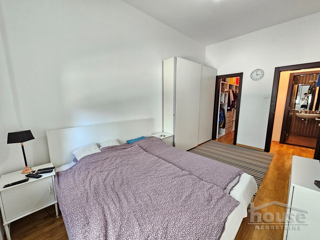 stanovi-4-re-bulevar-1061239-py3pi Četvorosoban stan na prodaju, Bulevar Oslobođenja, Novi Sad, 110m², 1. sprat, 320.000 €