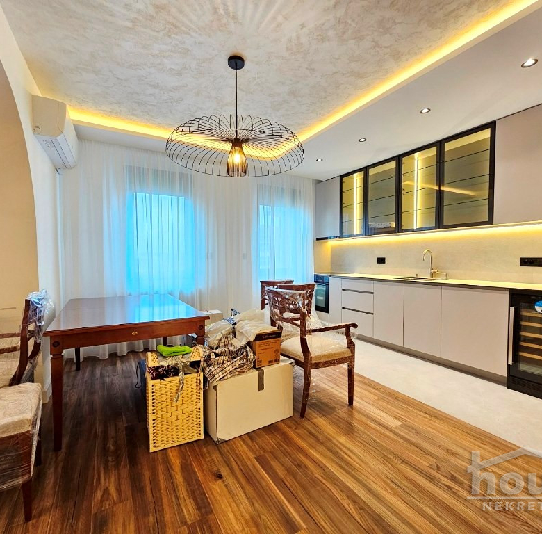 Stan Prodaja Novi Sad  119 m2