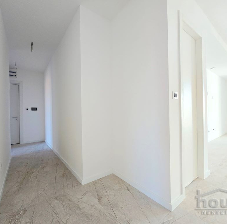 Stan Prodaja Novi Sad  107 m2