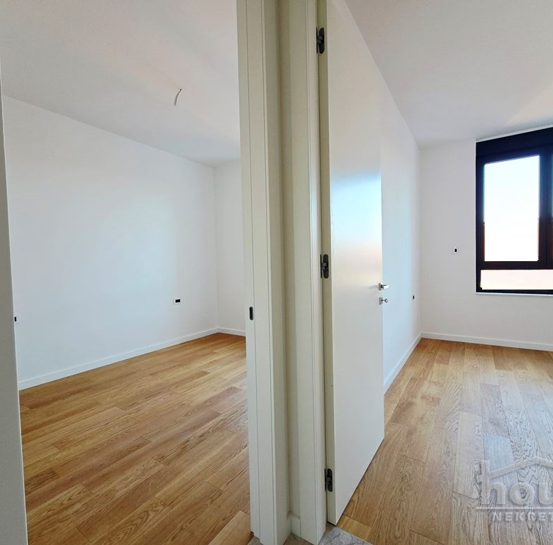 Stan Prodaja Novi Sad  107 m2