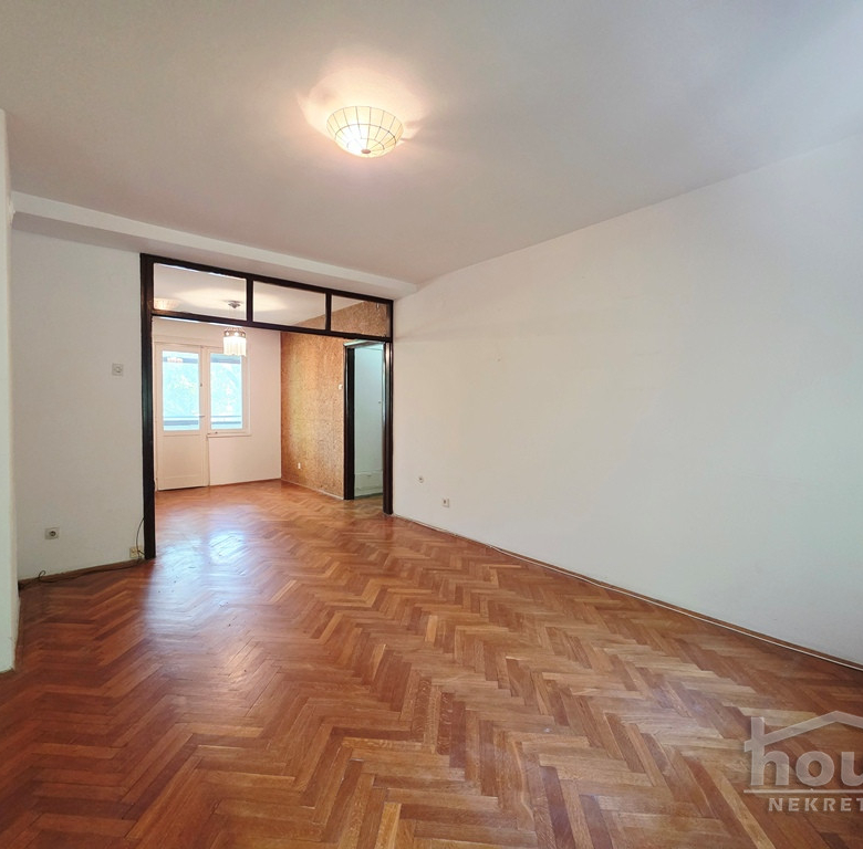 Stan Prodaja Novi Sad  90 m2