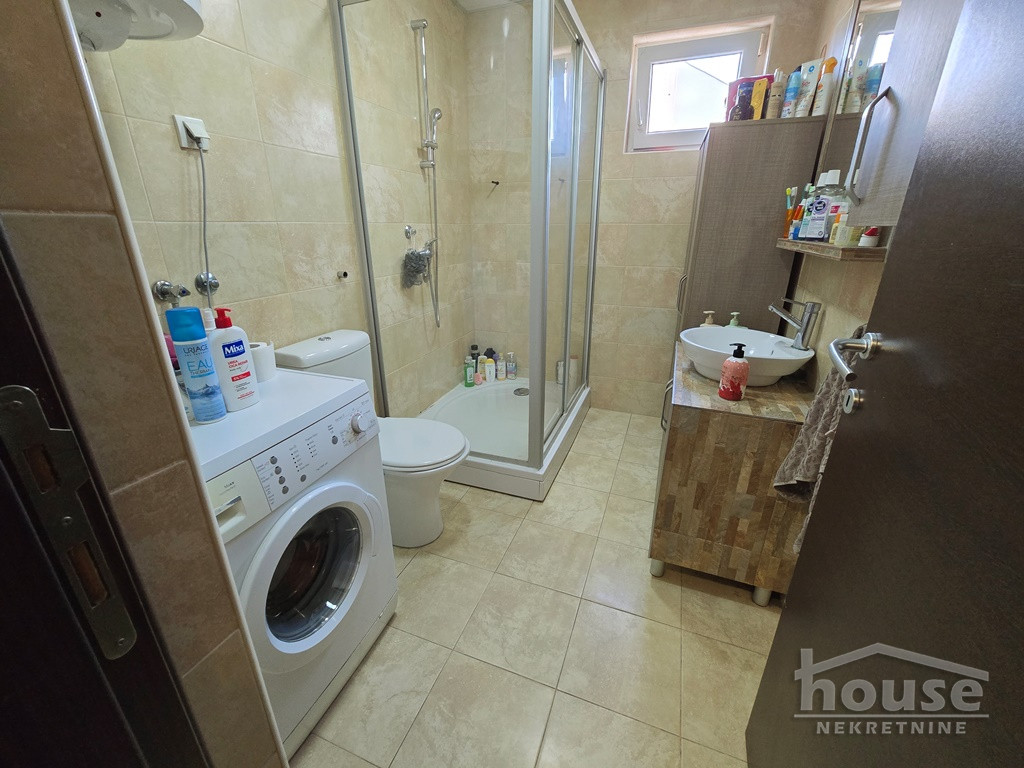 stanovi-4-re-grbavica-1099810-gws8e Četvorosoban stan na prodaju, Grbavica, Novi Sad, 95m², 265.000 €