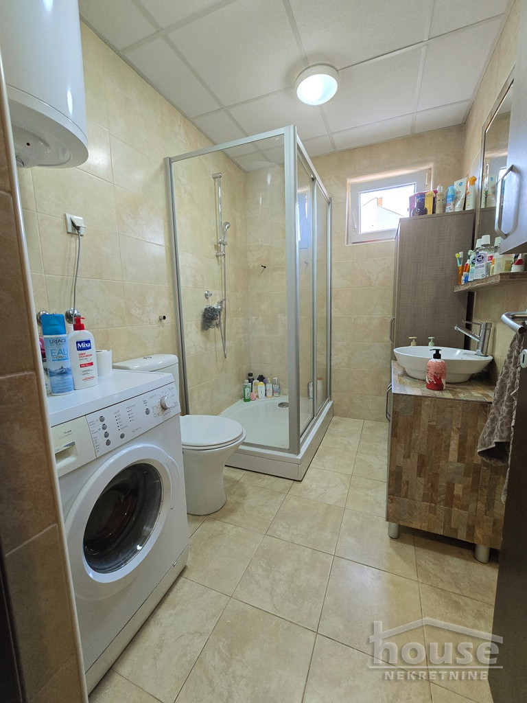 stanovi-4-re-grbavica-1099810-o4lkr Četvorosoban stan na prodaju, Grbavica, Novi Sad, 95m², 265.000 €
