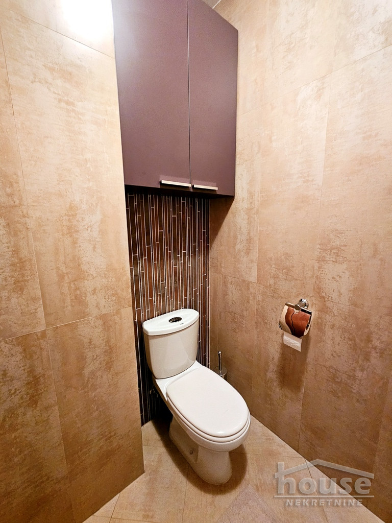 stanovi-4-re-grbavica-1100898-qmehi Četvorosoban stan na prodaju, Grbavica, Novi Sad, 115m², 2. sprat, 289.000 €