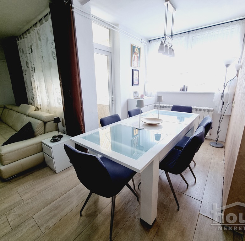 Stan Prodaja Novi Sad  72 m2