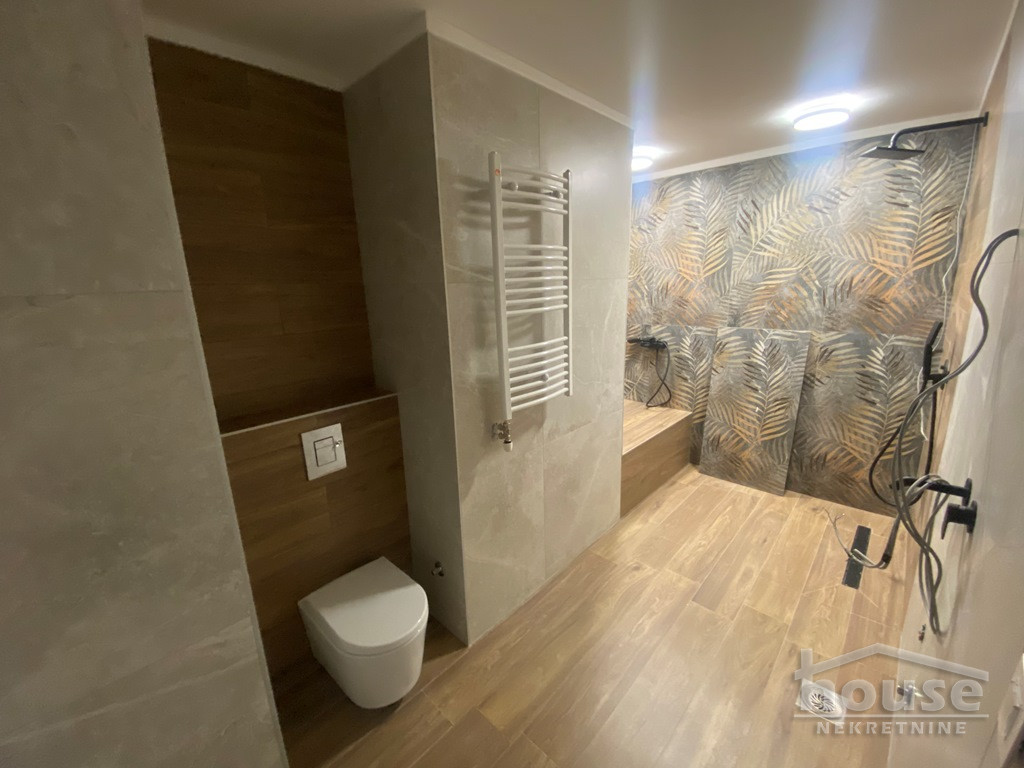 Četvorosoban stan na prodaju, Liman 4, Novi Sad, 144m², 7. sprat, 270.000 €