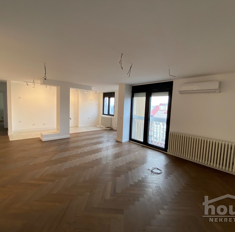 Stan Prodaja Novi Sad  144 m2