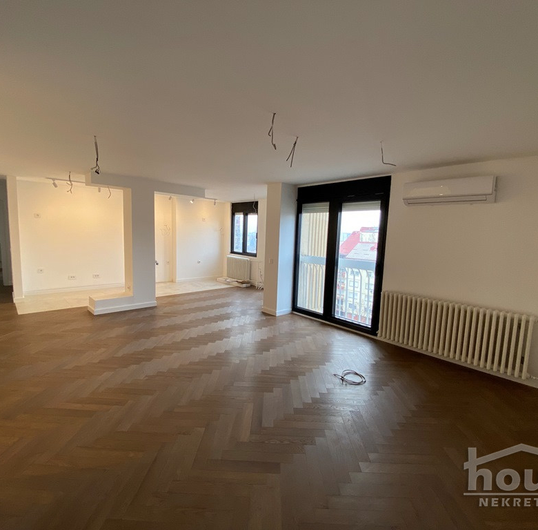 Stan Prodaja Novi Sad  144 m2