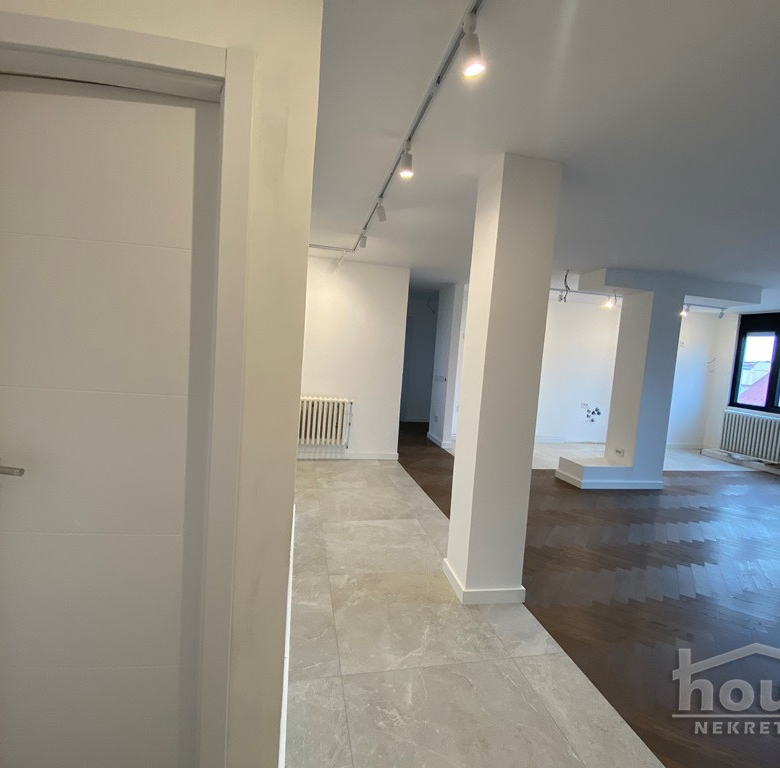 Stan Prodaja Novi Sad  144 m2