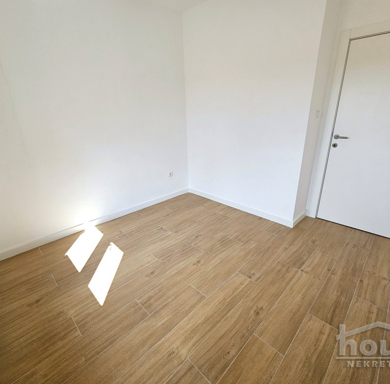 Stan Prodaja Novi Sad  72 m2