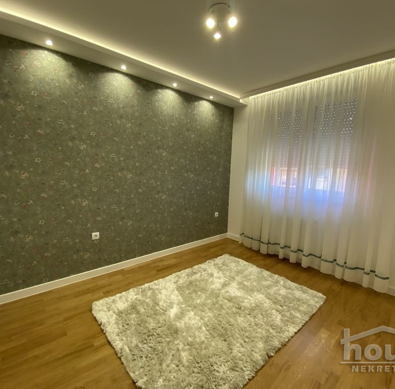 Stan Prodaja Novi Sad  101 m2