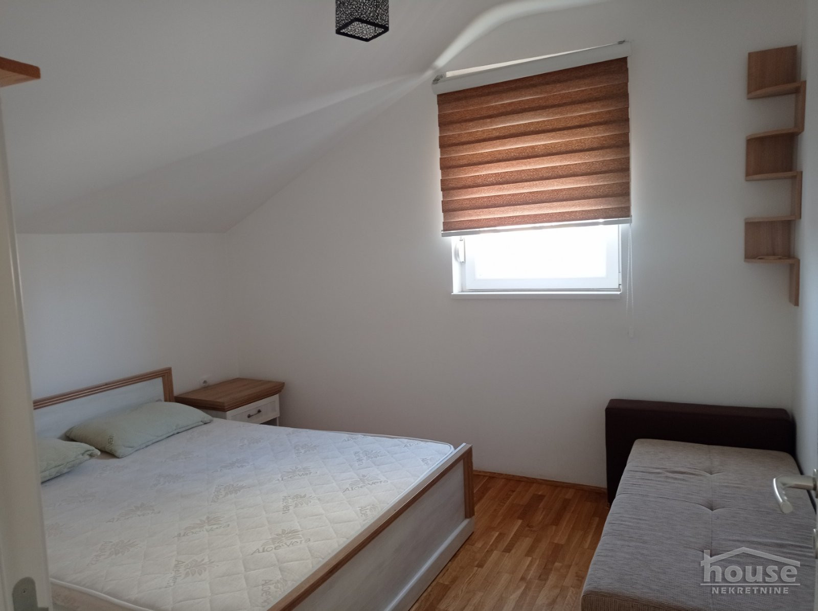 Troiposoban stan na prodaju, Veternička Rampa, Novi Sad, 66m², 135.000 €