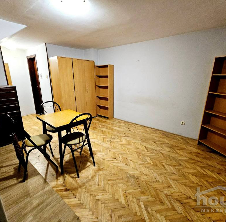 Stan Prodaja Novi Sad  28 m2