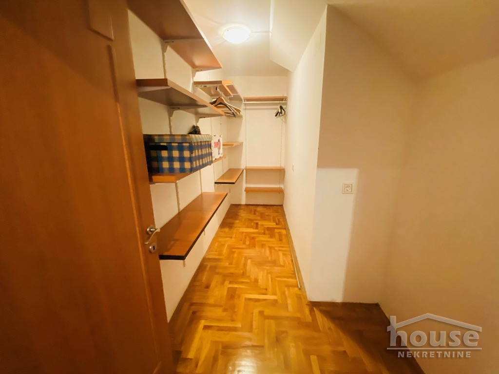 Petosoban stan na prodaju, Centar, Novi Sad, 102m², 3. sprat, 200.000 €