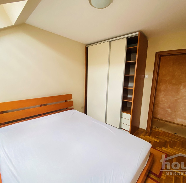 Stan Prodaja Novi Sad  71 m2