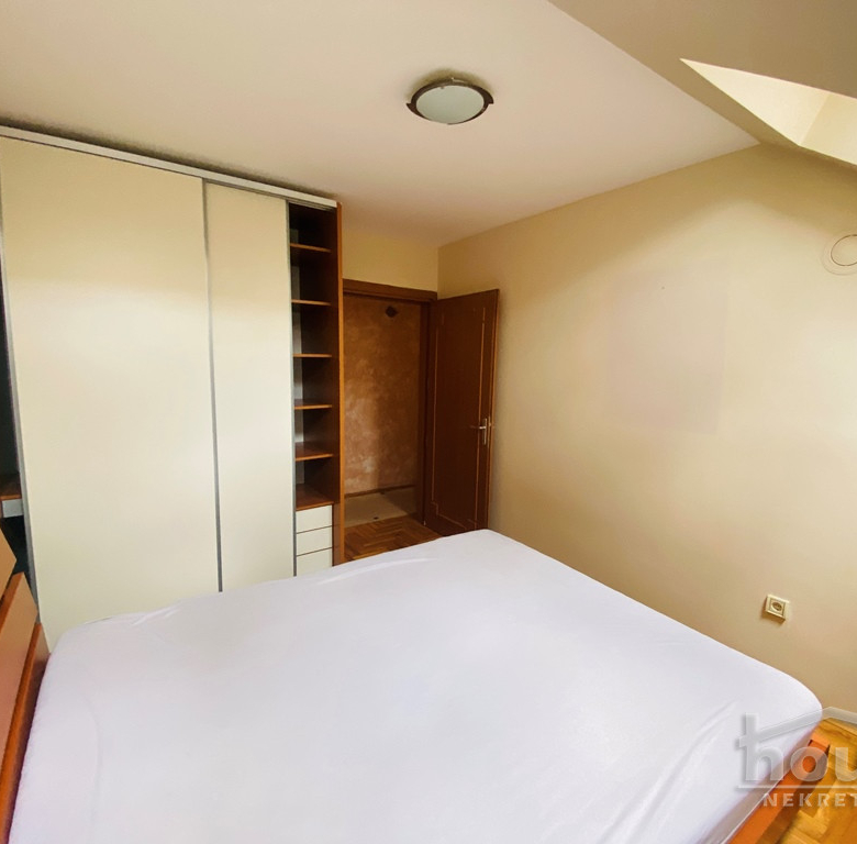 Stan Prodaja Novi Sad  71 m2