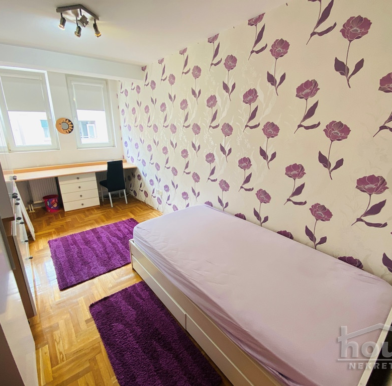 Stan Prodaja Novi Sad  71 m2