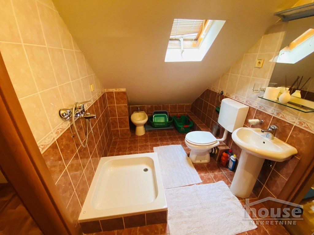 Petosoban stan na prodaju, Centar, Novi Sad, 102m², 3. sprat, 200.000 €