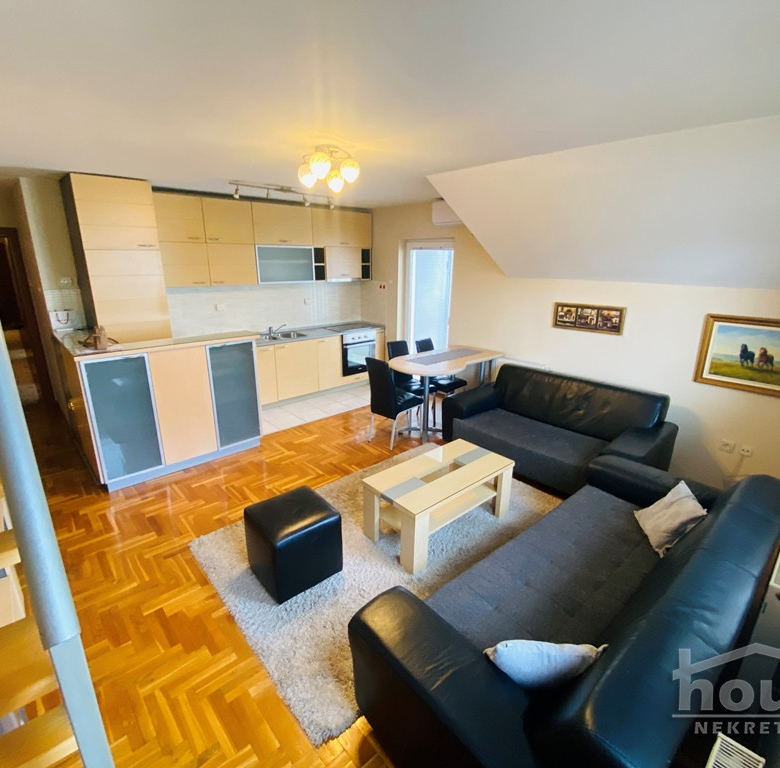 Stan Prodaja Novi Sad  71 m2