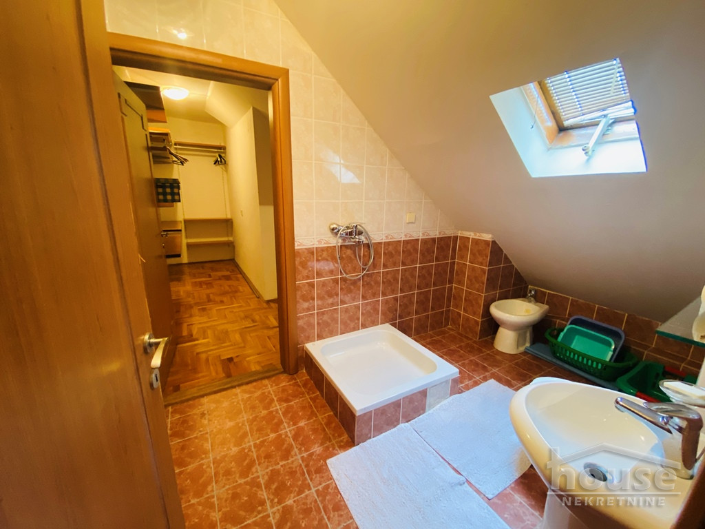 Petosoban stan na prodaju, Centar, Novi Sad, 102m², 3. sprat, 200.000 €