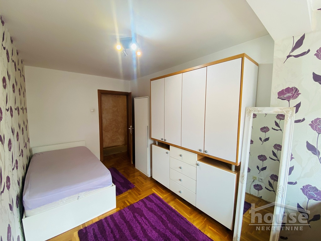 Petosoban stan na prodaju, Centar, Novi Sad, 102m², 3. sprat, 200.000 €