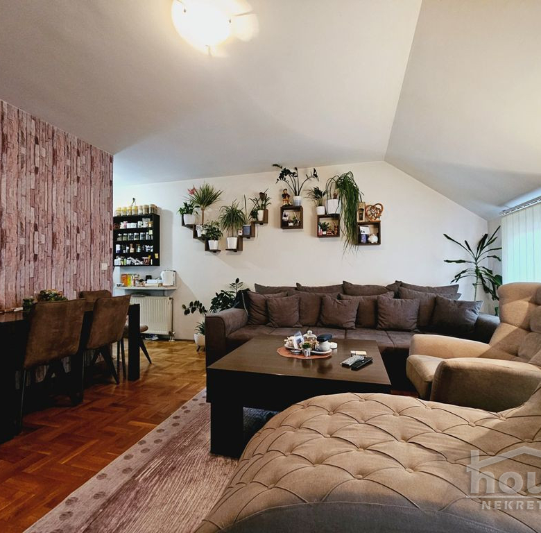 Stan Prodaja Novi Sad  86 m2