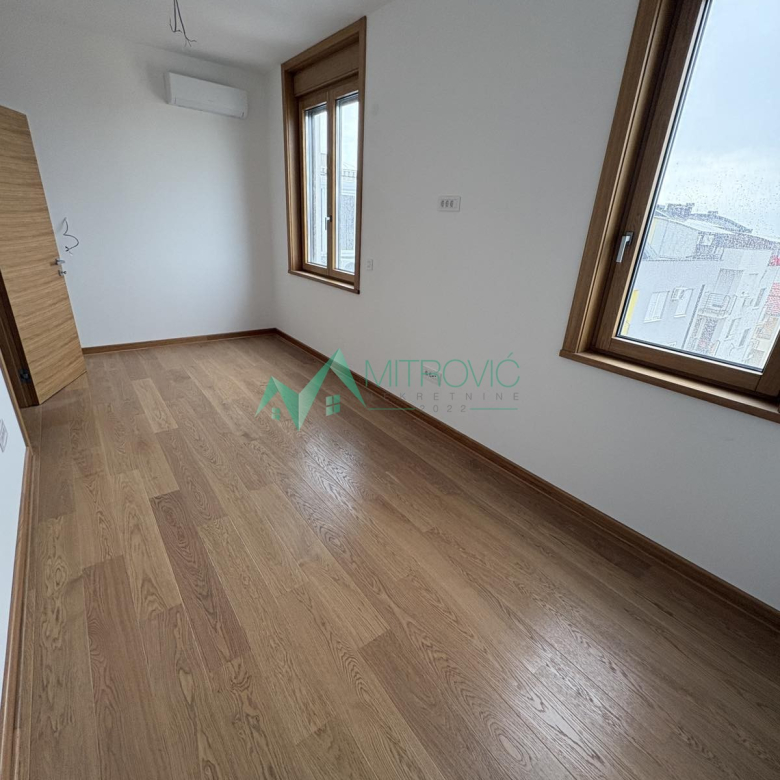 Stan Prodaja Novi Sad  121 m2