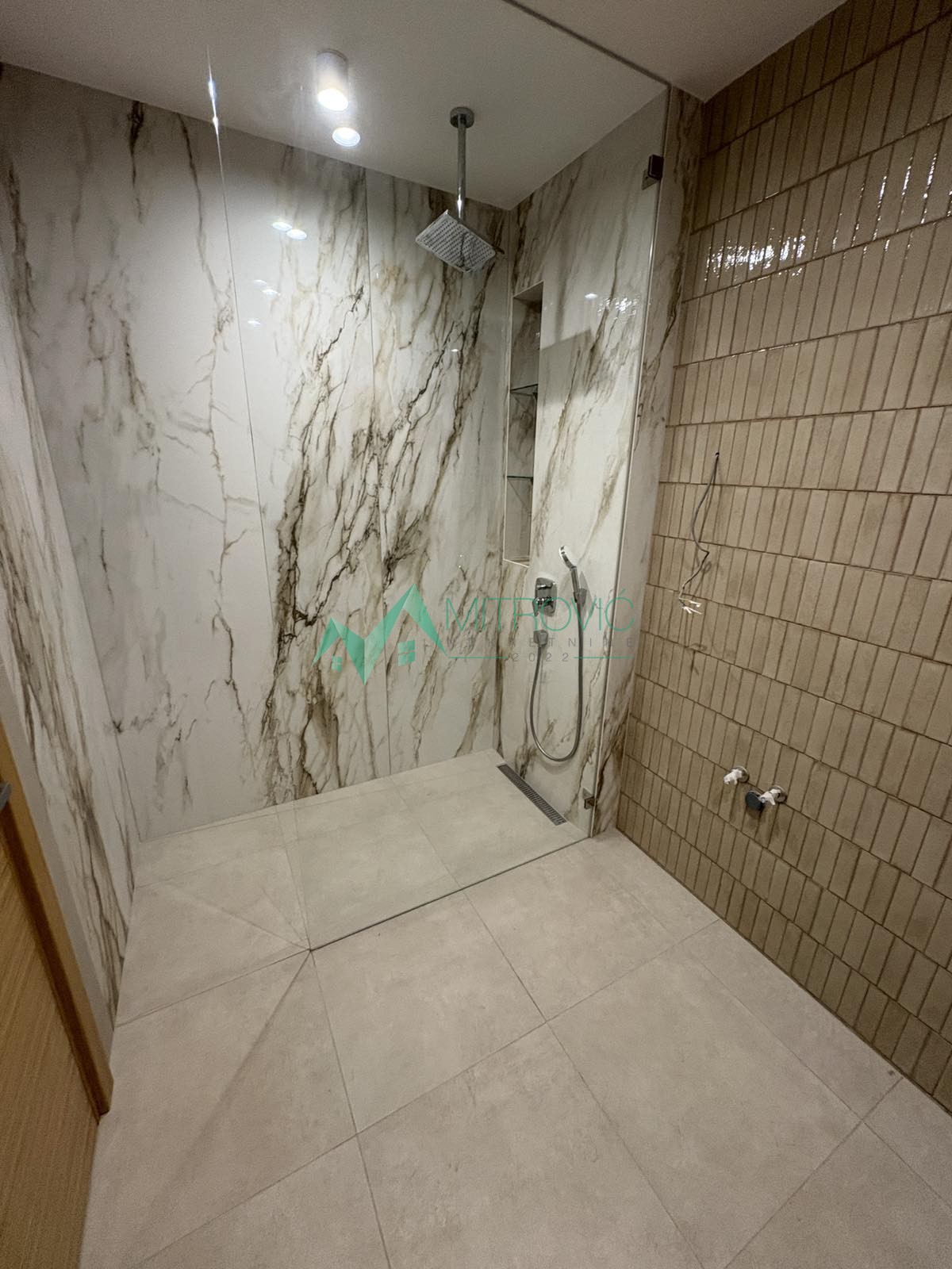 Stan Prodaja Novi Sad Stan Prodaja Novi Sad 121 m2