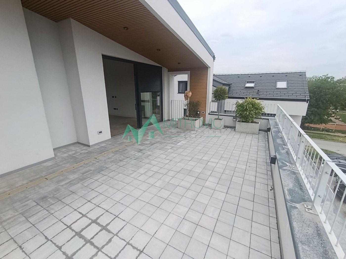 Stan Prodaja Novi Sad Stan Prodaja Novi Sad 183 m2
