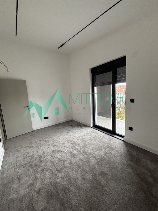 stanovi-5-pe-telep-1004221-taraq Petosoban stan na prodaju, Telep, Novi Sad, 183m², 481.200 €
