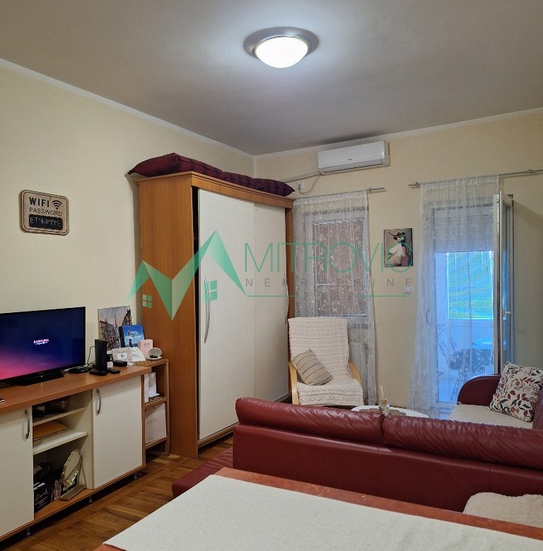 Stan Prodaja Novi Sad  42 m2