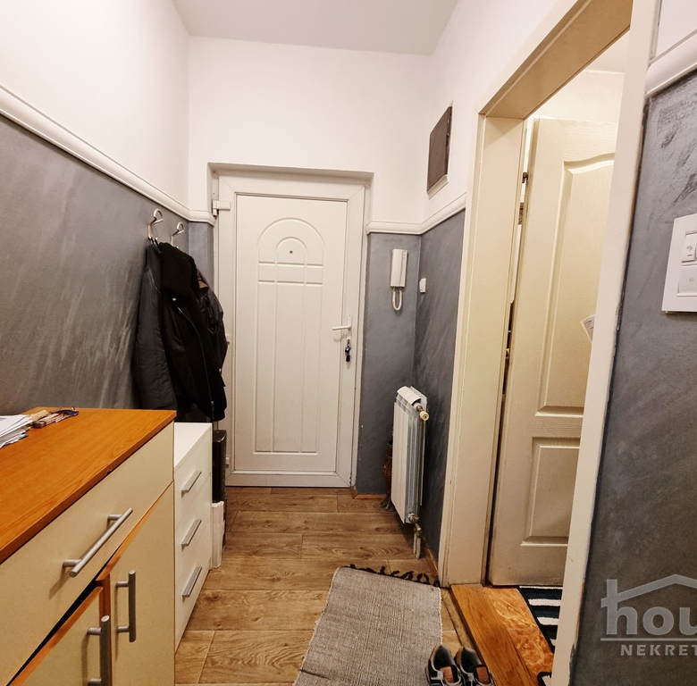 Stan Prodaja Novi Sad  24 m2