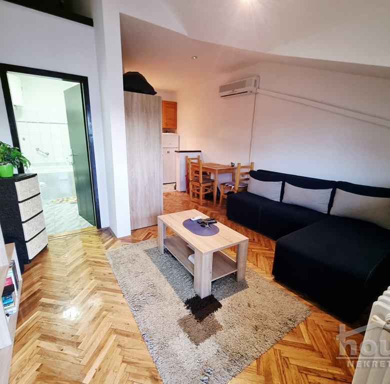 Stan Prodaja Novi Sad  23 m2