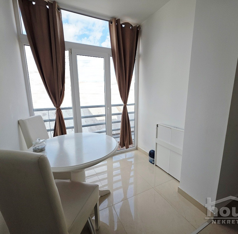 Stan Prodaja Novi Sad  24 m2