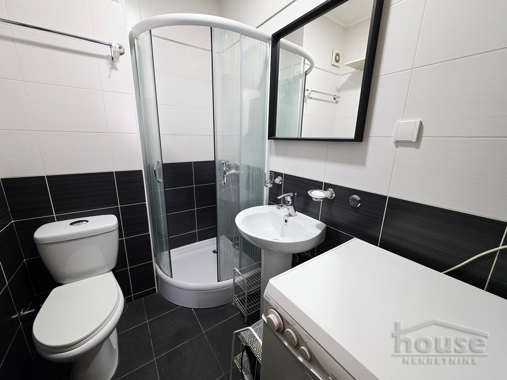 Stan Prodaja Novi Sad  24 m2