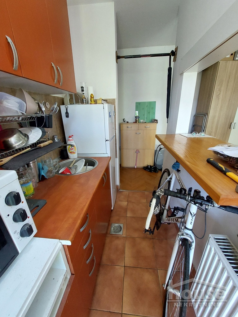 Stan Prodaja Novi Sad  24 m2