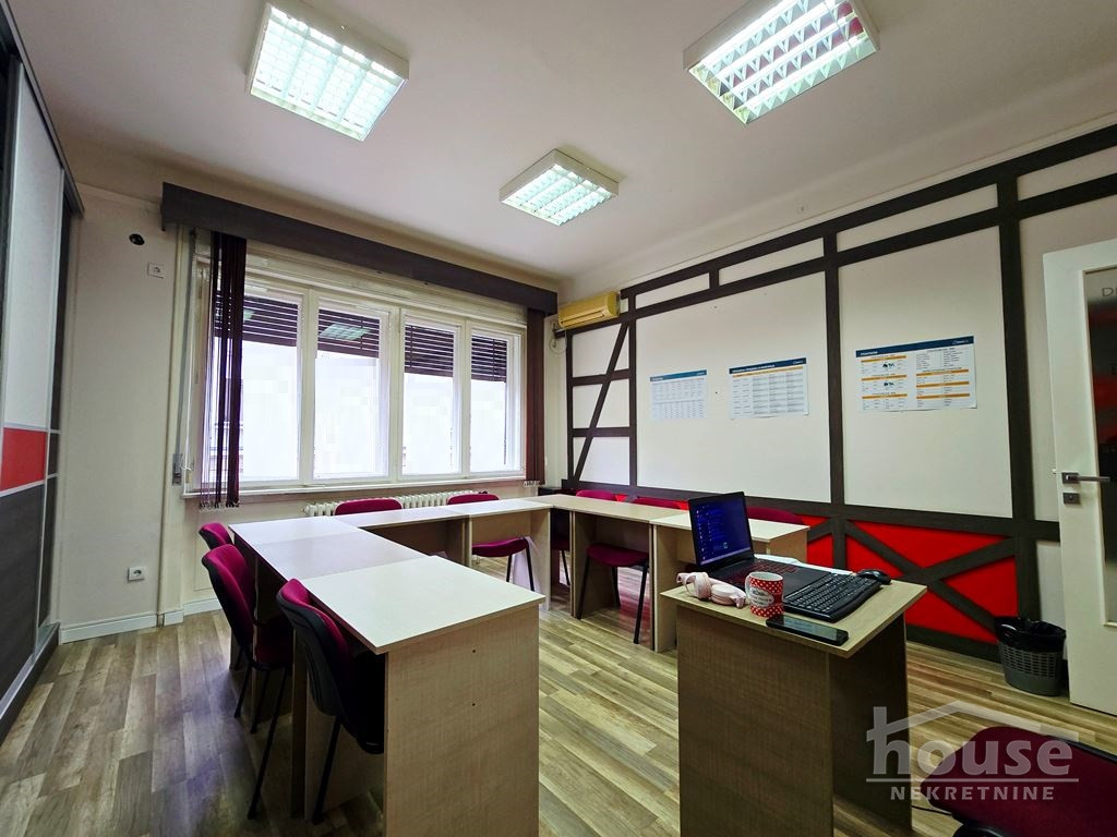 Petosoban stan na prodaju, Centar, Novi Sad, 155m², 1. sprat, 450.000 €